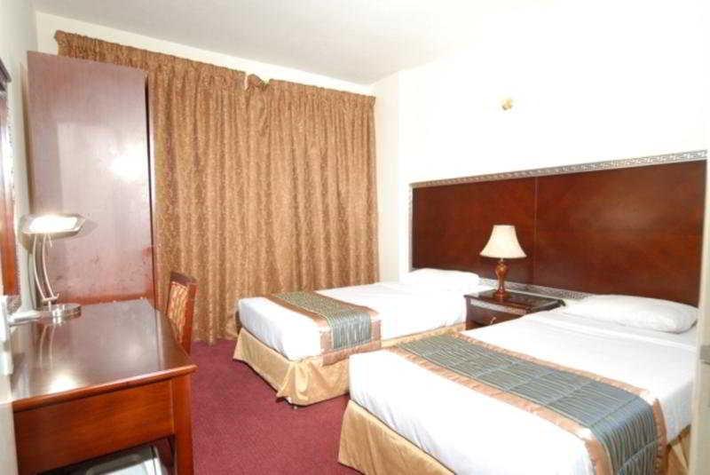 Royal Plaza 3* Dubái