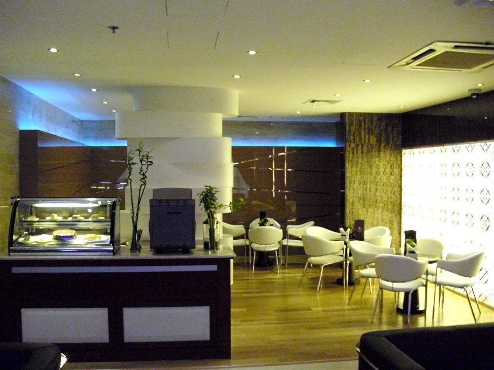 Dorus Hotel