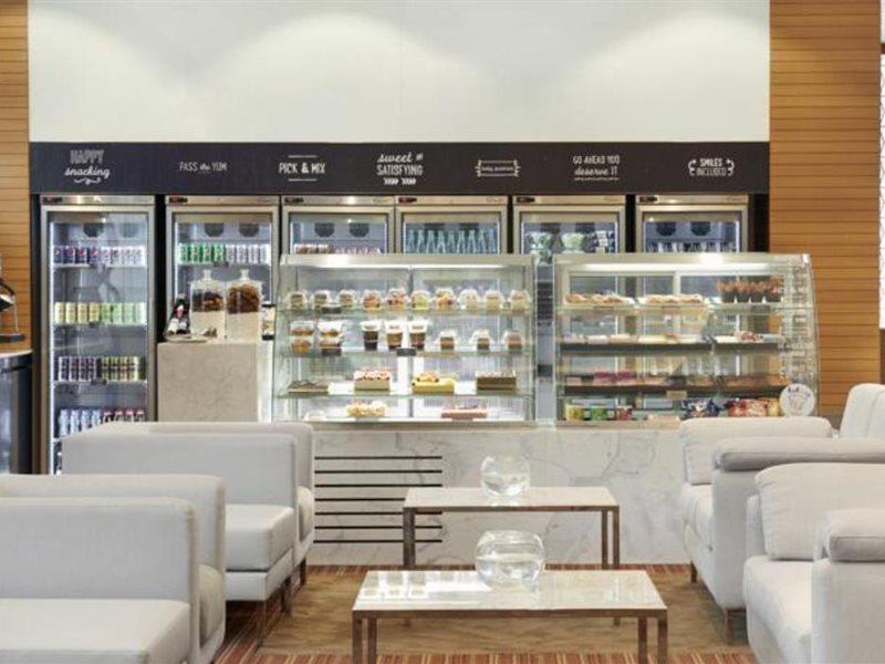 Hotel Hyatt Place Baniyas Square Dubái