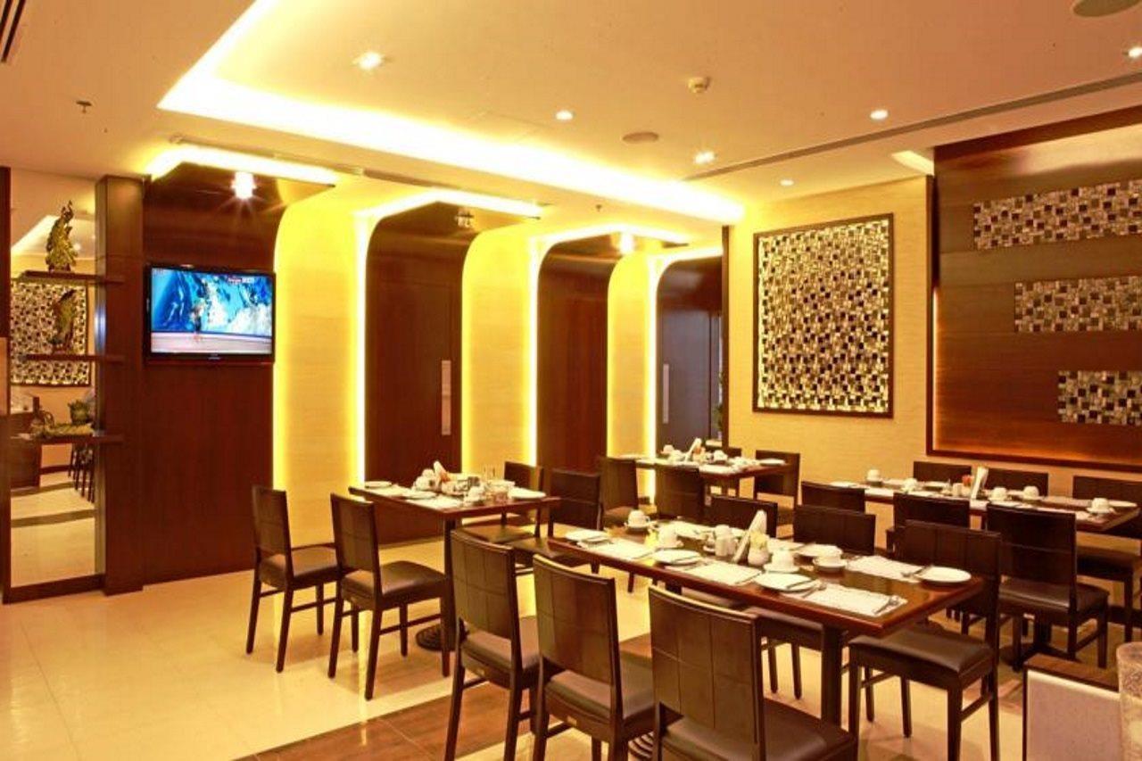 Apartahotel Al Waleed Palace Al Barsha 3*