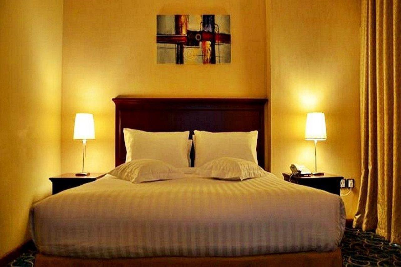 Hotel Richmond Greens 3*