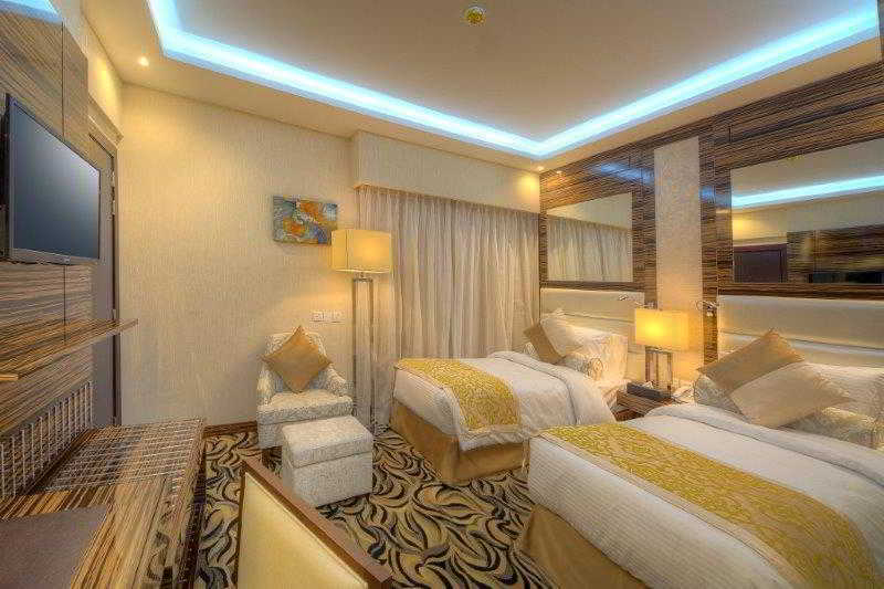 Hotel Orchid Vue