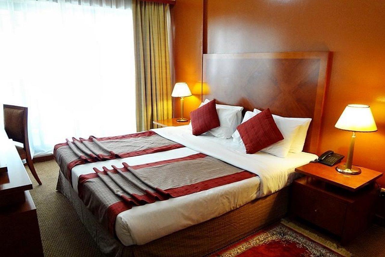 London Crown 1 3* Dubaï