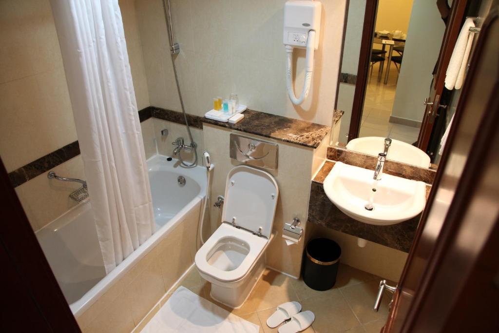 Apartahotel Legacy Dubái