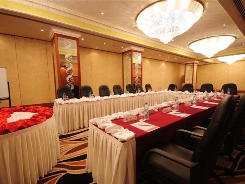 Hotel Ramada Continental 4*