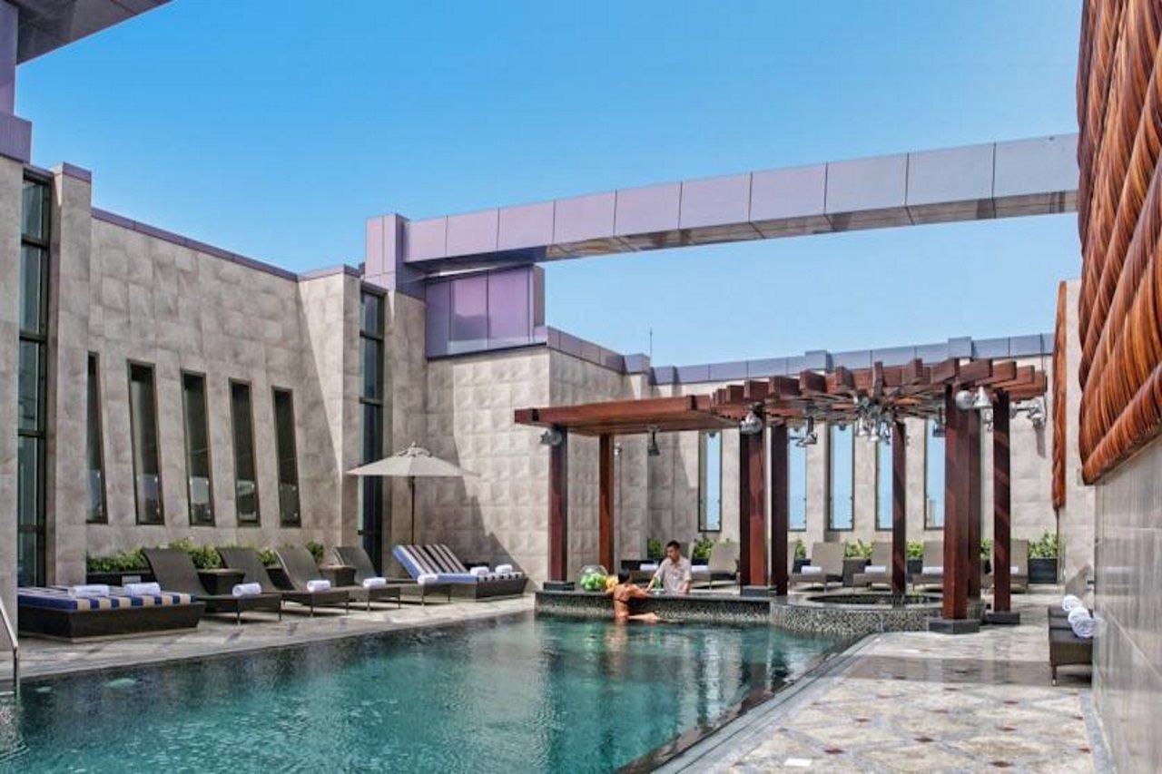 Halo Dubai