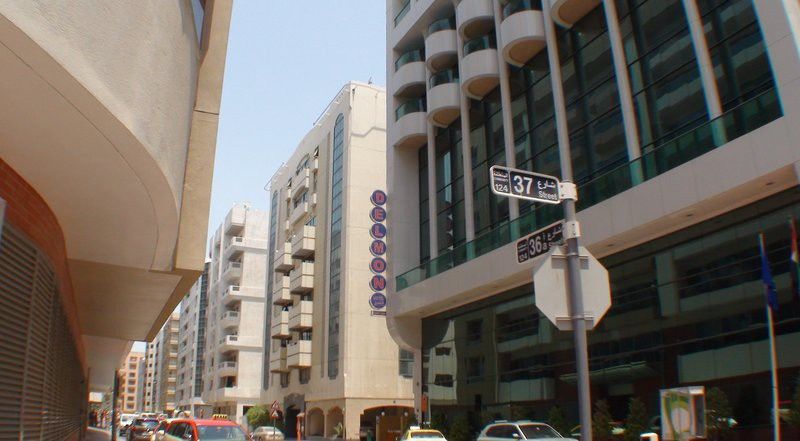 Gss Avenue Ex Delmon Hotel Dubái