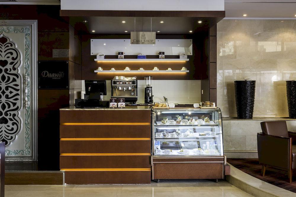 Hotel Howard Johnson Bur 3*