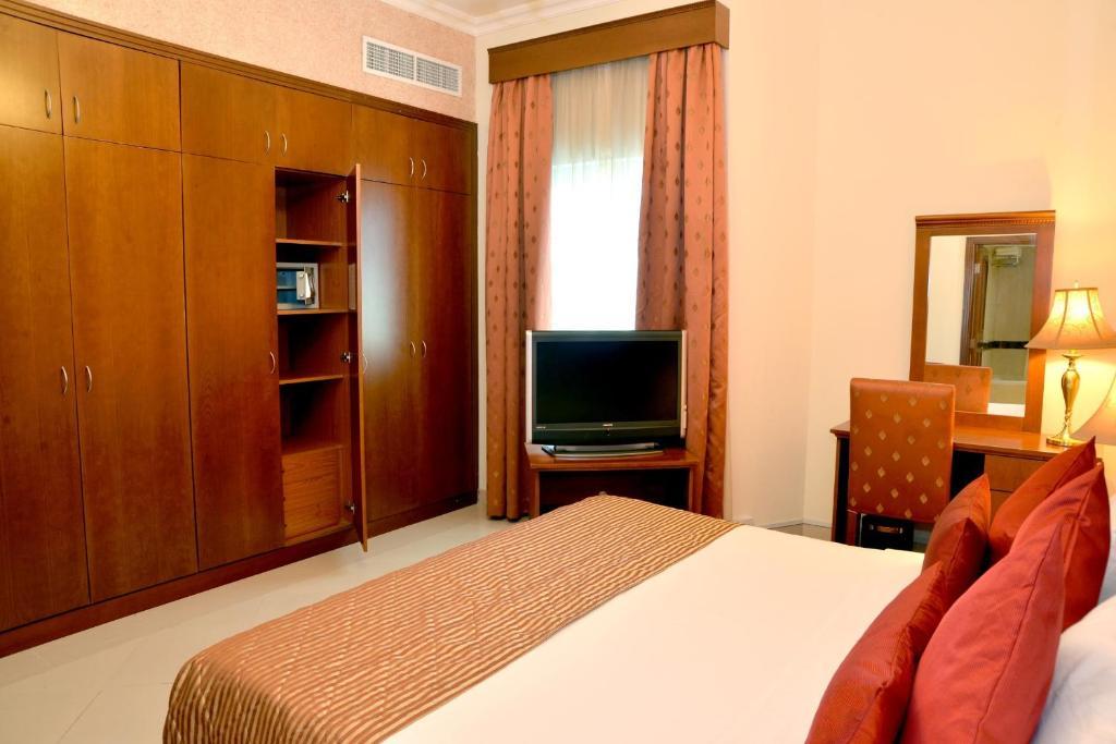Legacy Apartahotel
