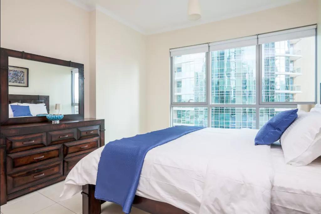 Faraway Homes - Burj Residences Appartement