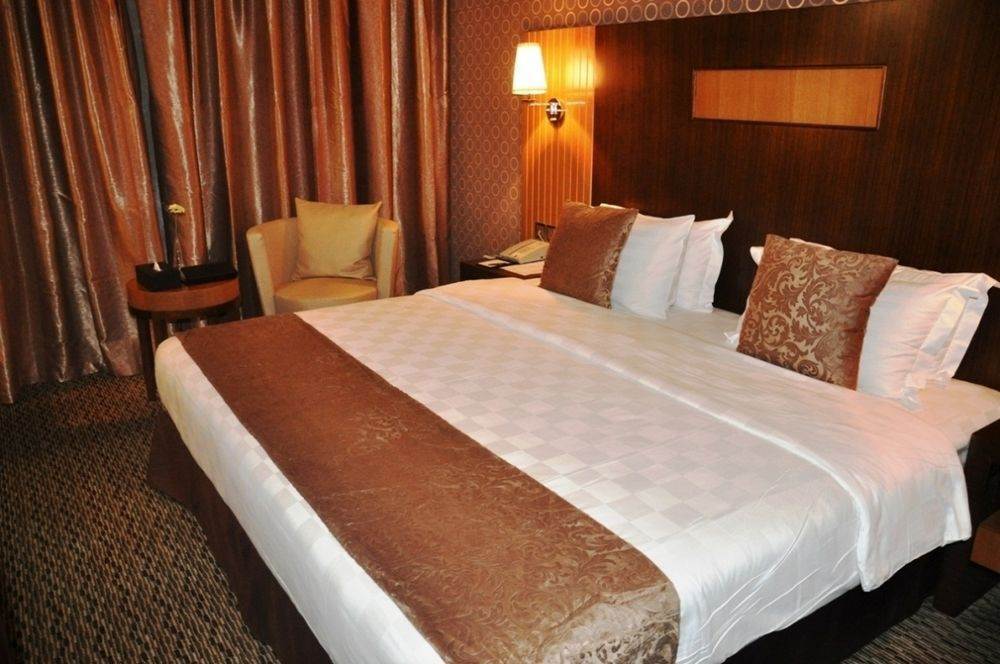 Fortune Plaza Hotel, Airport Dubai