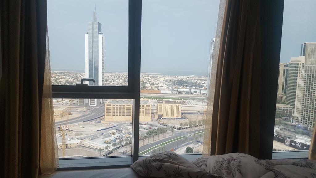 Downtown With Fountain And Burj Khalifa View Apartamento