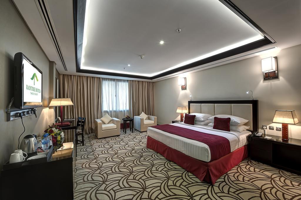 Raintree Rolla Hotel