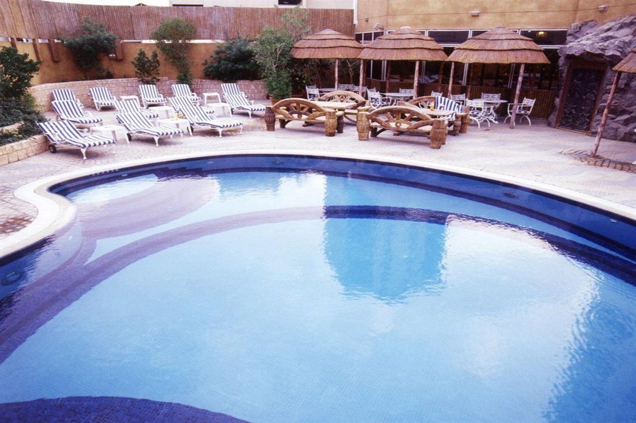 Hotel Majestic Premier Burdubai 4*