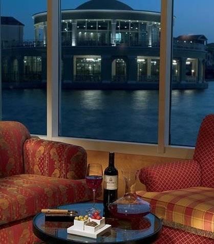 Millennium Lakeview Formerly Copthorne Lakeview Executive Apartahotel