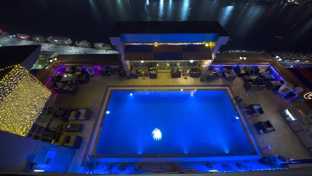 Western Pearl Creek 4* Dubái
