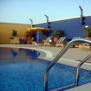 Lägenhetshotell Nojoum Llc 4*