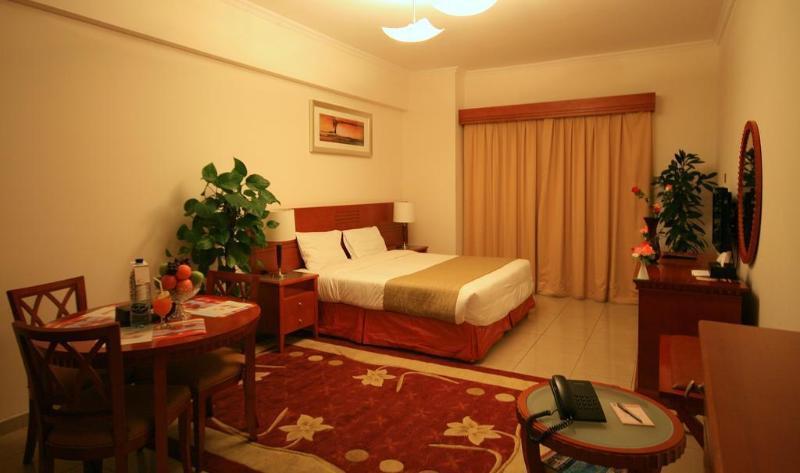 Hotel Rose Garden Apartments, Mankhool 3*