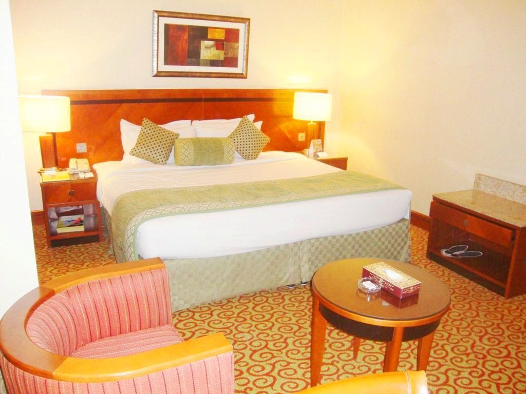 Hotel Ramee Royal