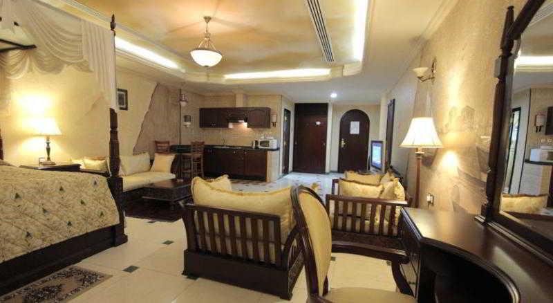 Oyo 124 Oriental Palace Apts 3*