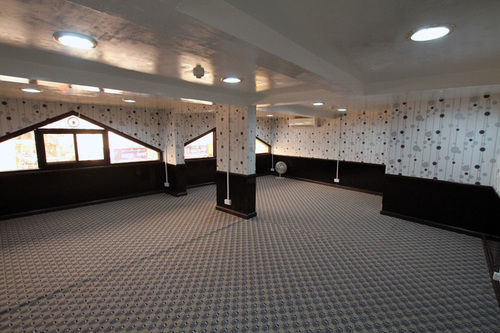 Zaineast Hotell
