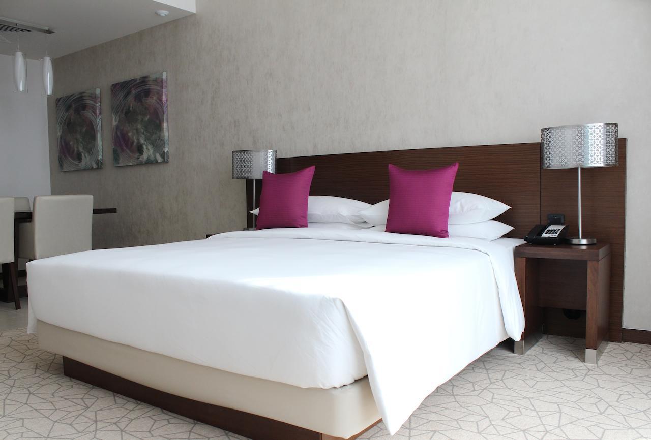 Hyatt Place Al Rigga Apartahotel 4*