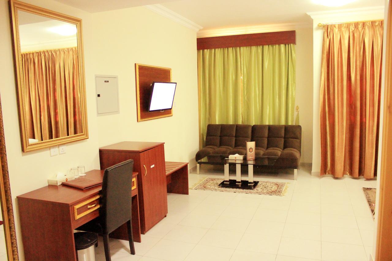 Montreal Naif Hotell 2*