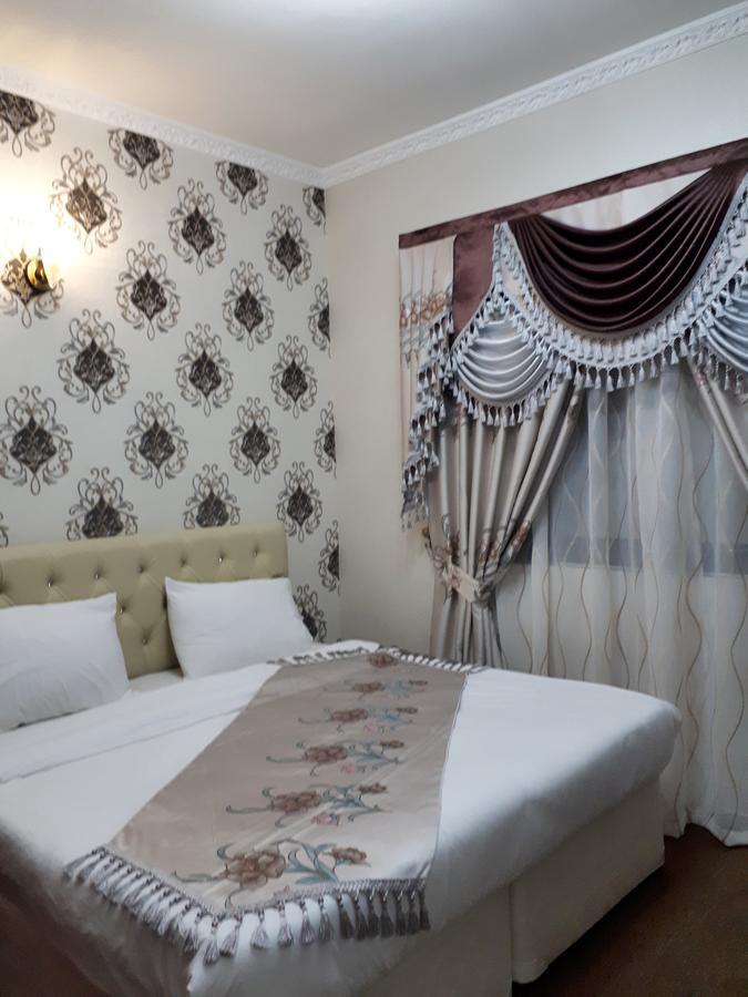 Hotel Royal Garden 2*
