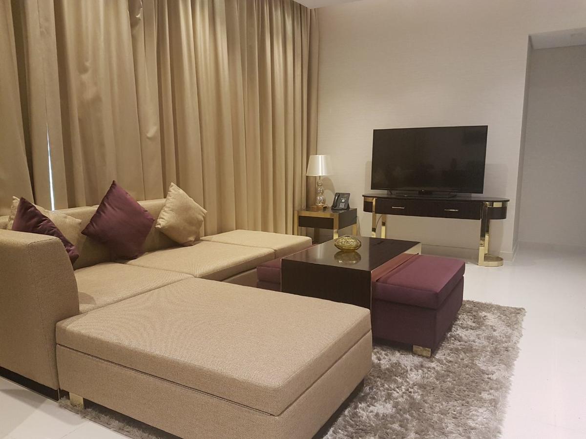 Green Future Holiday Homes - Upper Crest Appartement Dubaï