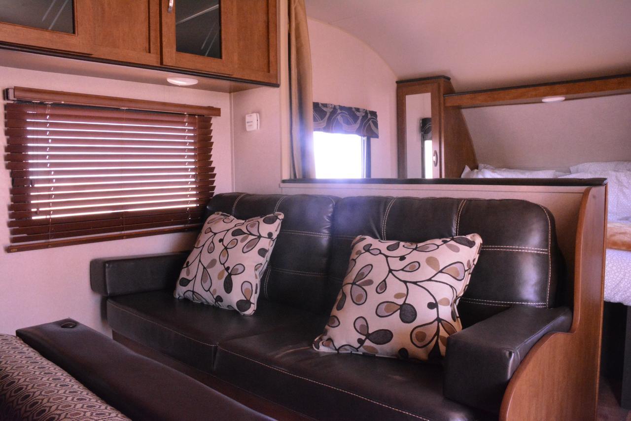 Camping Caravan *