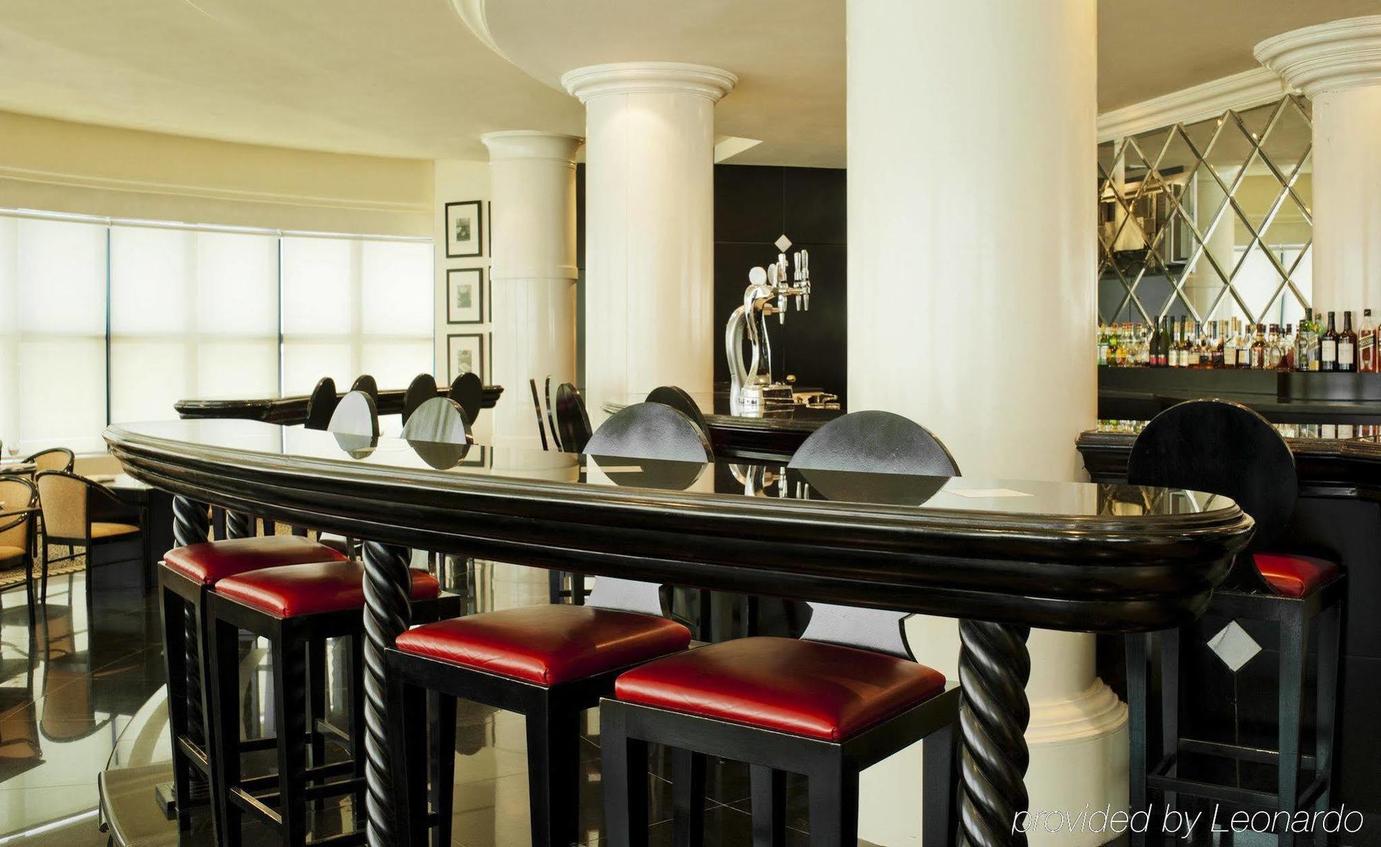 Le Meridien Fairway 4* Dubái
