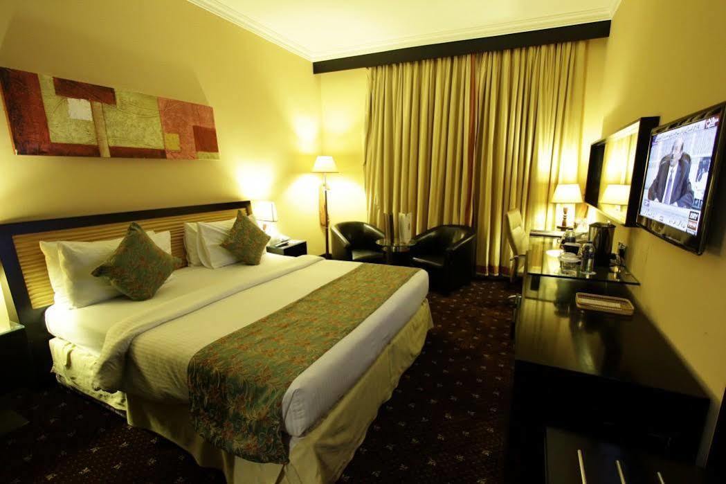 Hotel Dorus 4*