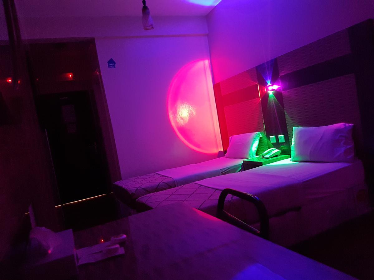 Hotel Tehran Dubái