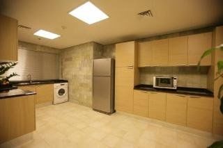 Nojoum Llc Apartahotel 4*