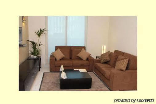 Royal Ascot - Kirklees 2 Aparthotel