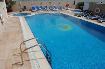 Country Club