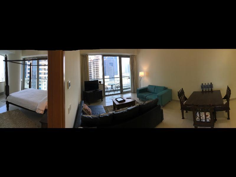 Espace Homes - Ocean Heights 14 * Dubai