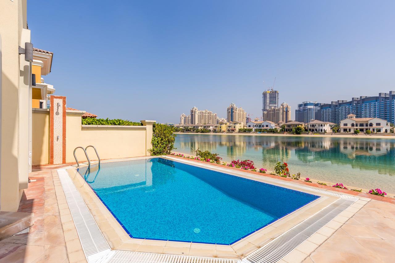 Villa Charming 6br With Private Pool On Palm Jumeirah