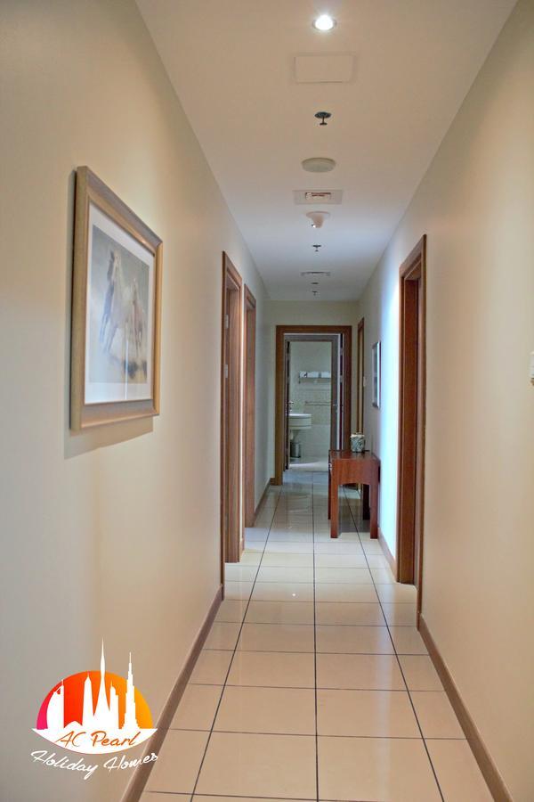 Two Continents Holiday Homes - Sea And Palm Jumeriah View Four Bedroom -free Airport Pick-up Apartamento