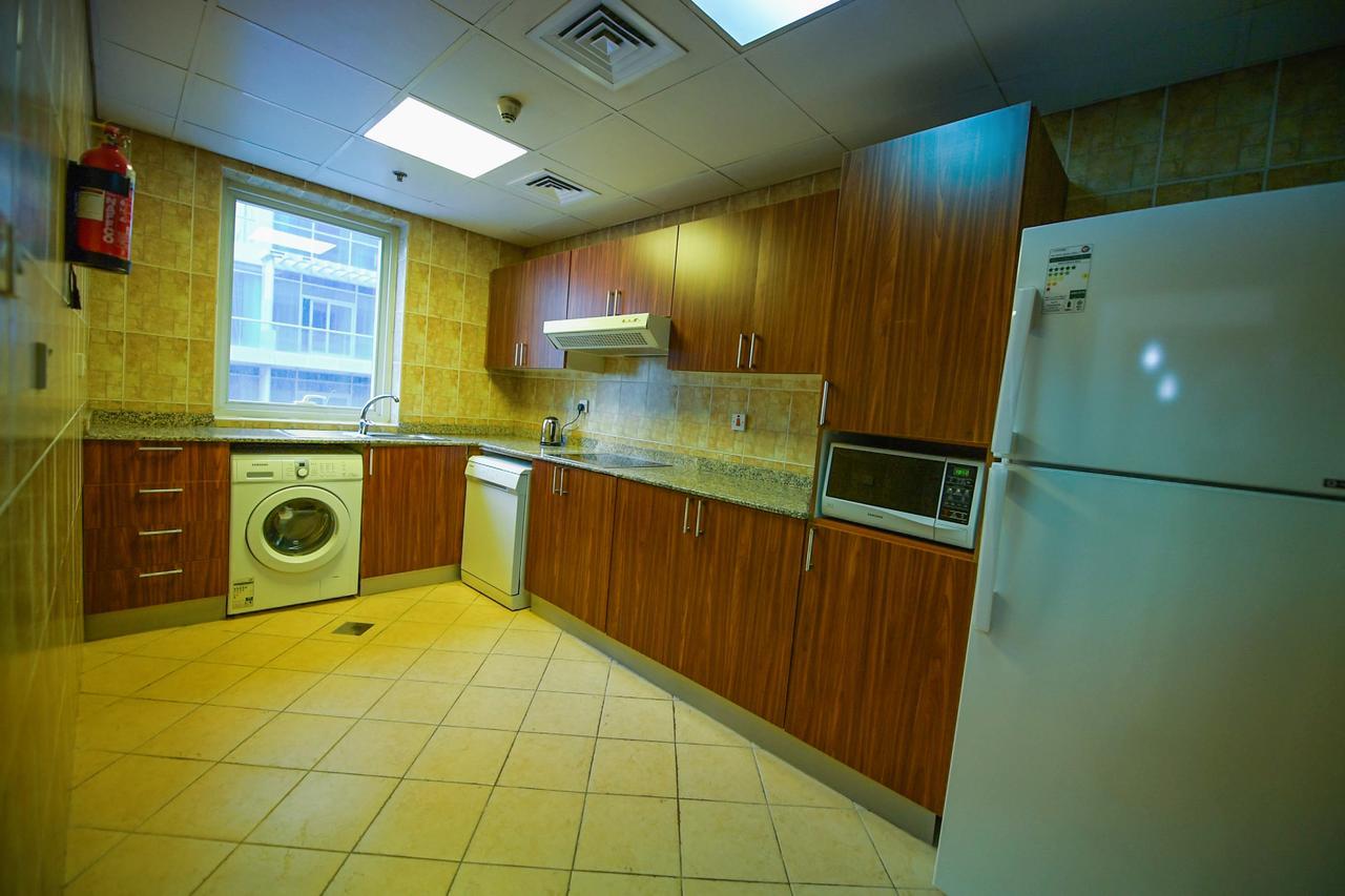 Aparthotel Intercity *