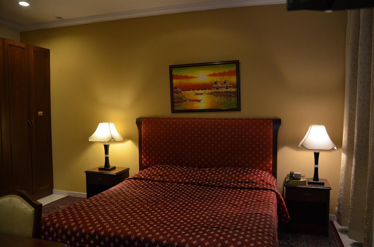 Hotel Ewan 2*