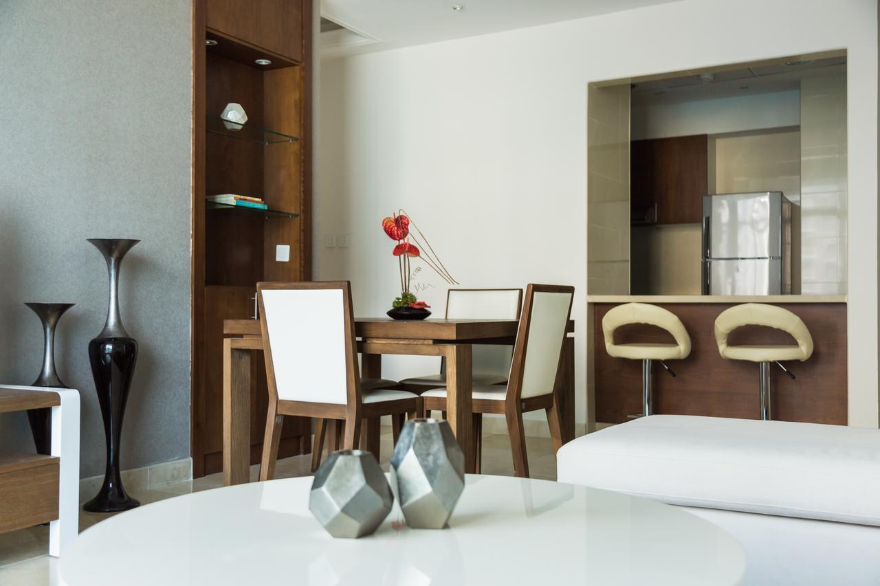Higuests - Orra * Dubai