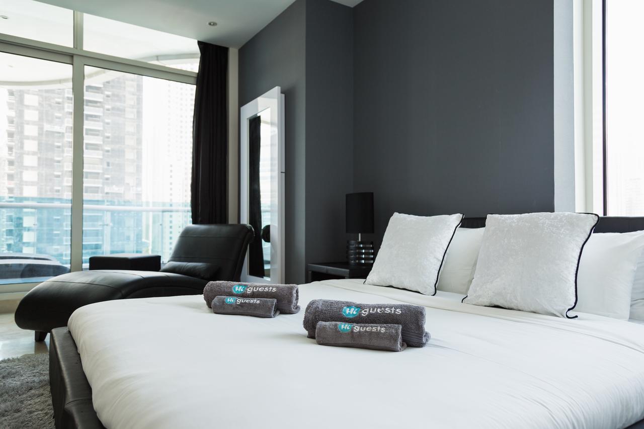 Higuests - Orra * Dubai