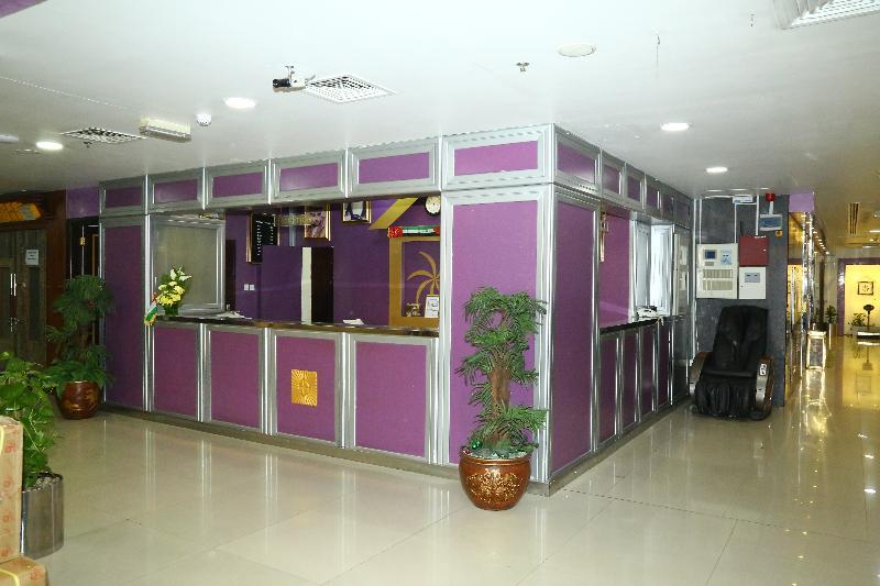 Golden Square Hotel 3*