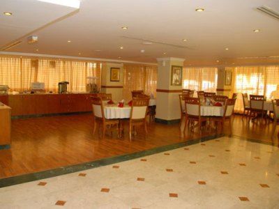 Hotel London Crown 2 3*