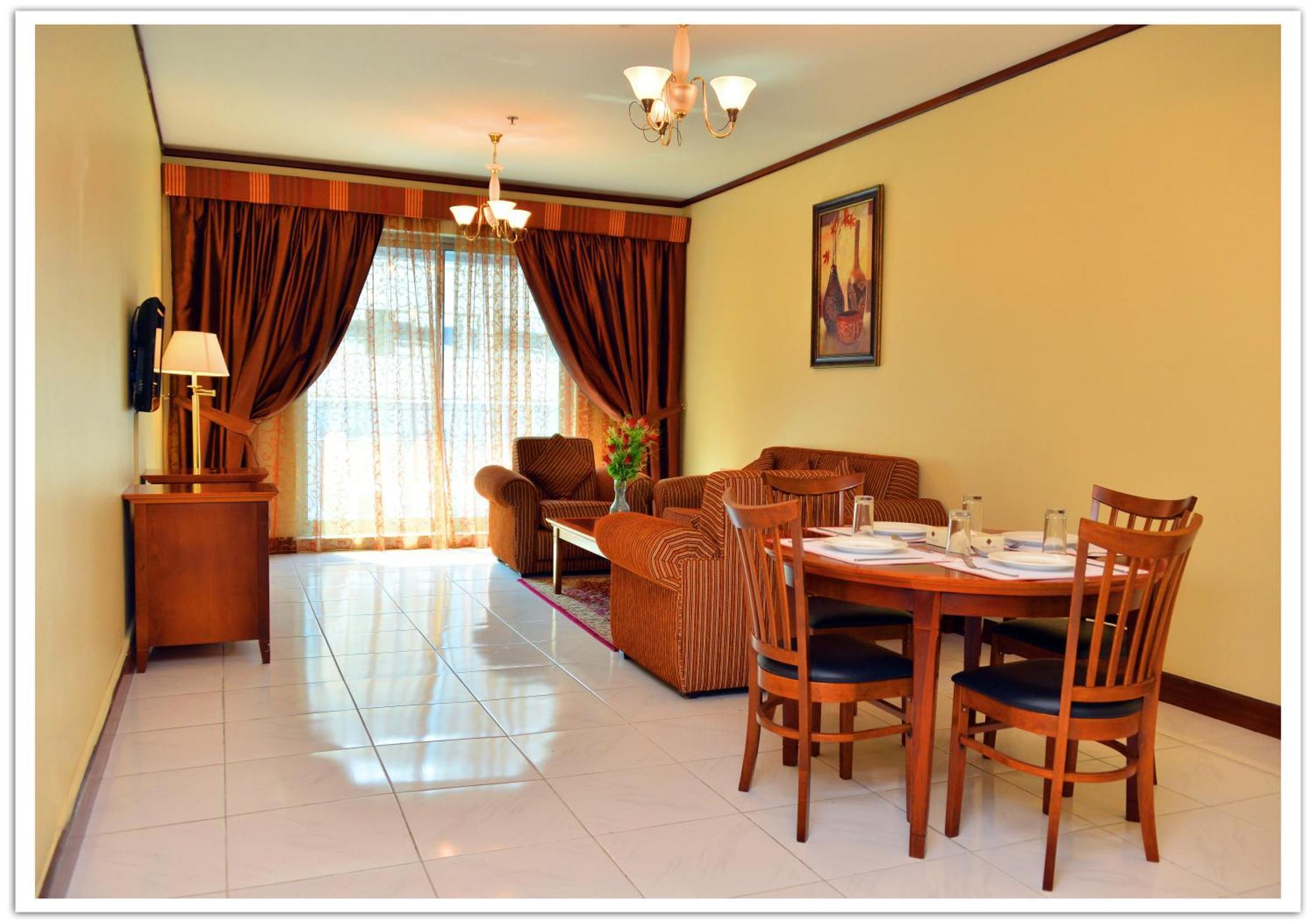 Desert Rose Apartahotel 3*