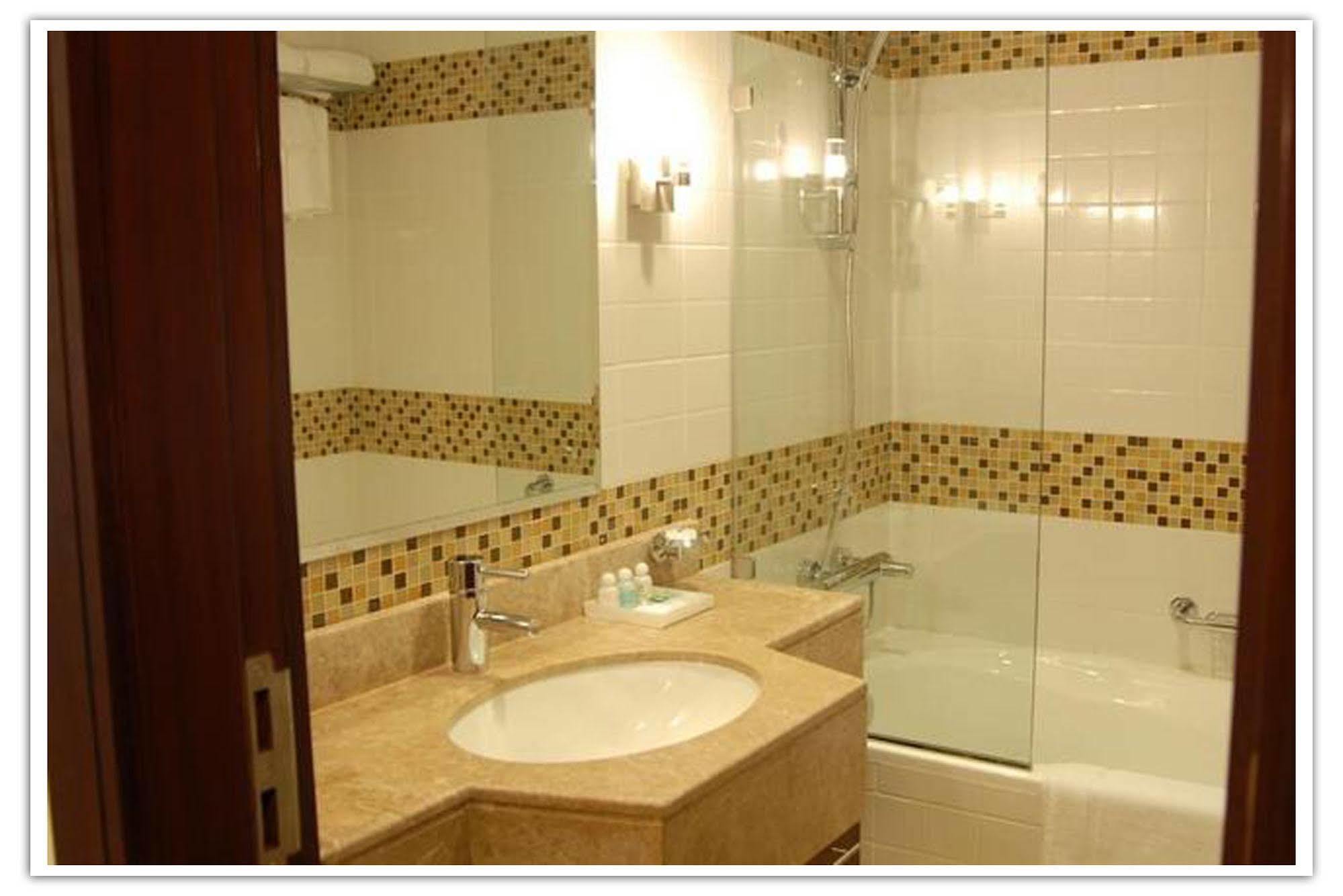 Desert Rose Apartahotel 3*