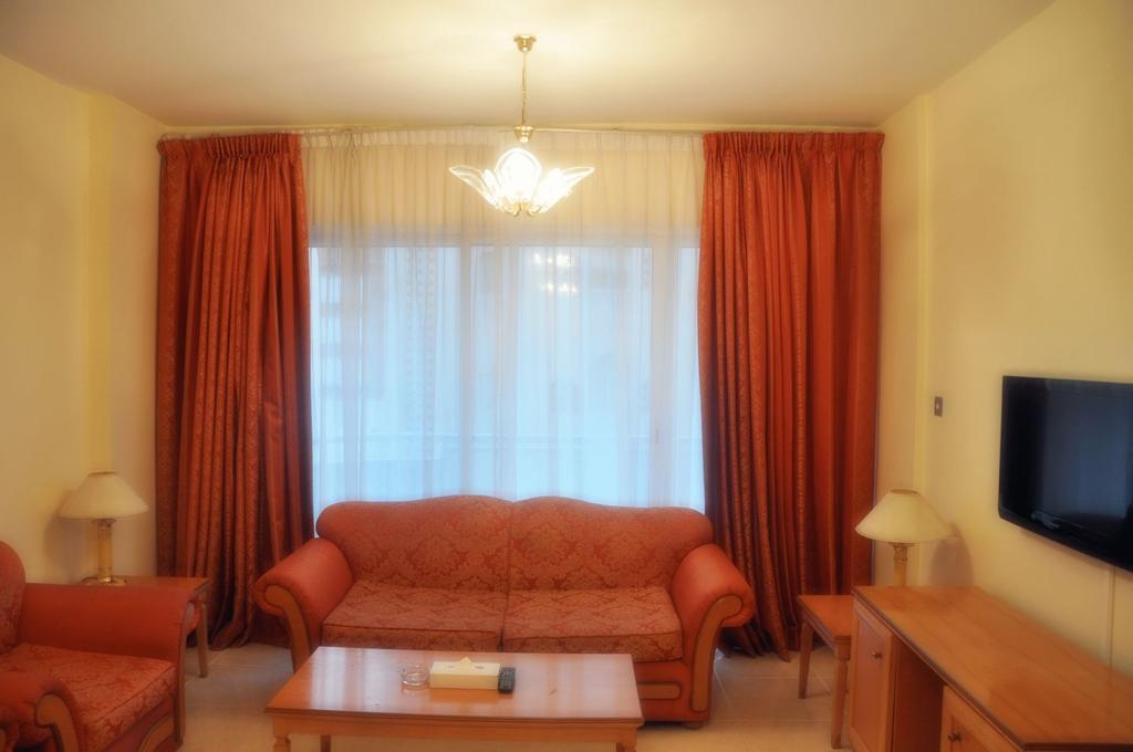 Royal Plaza Apartahotel 3*