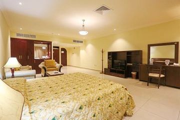 Aparthotel Oyo 124 Oriental Palace Apts 3*