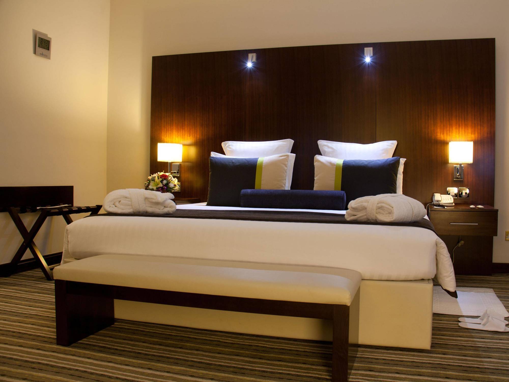 Hotel Avari Dubai